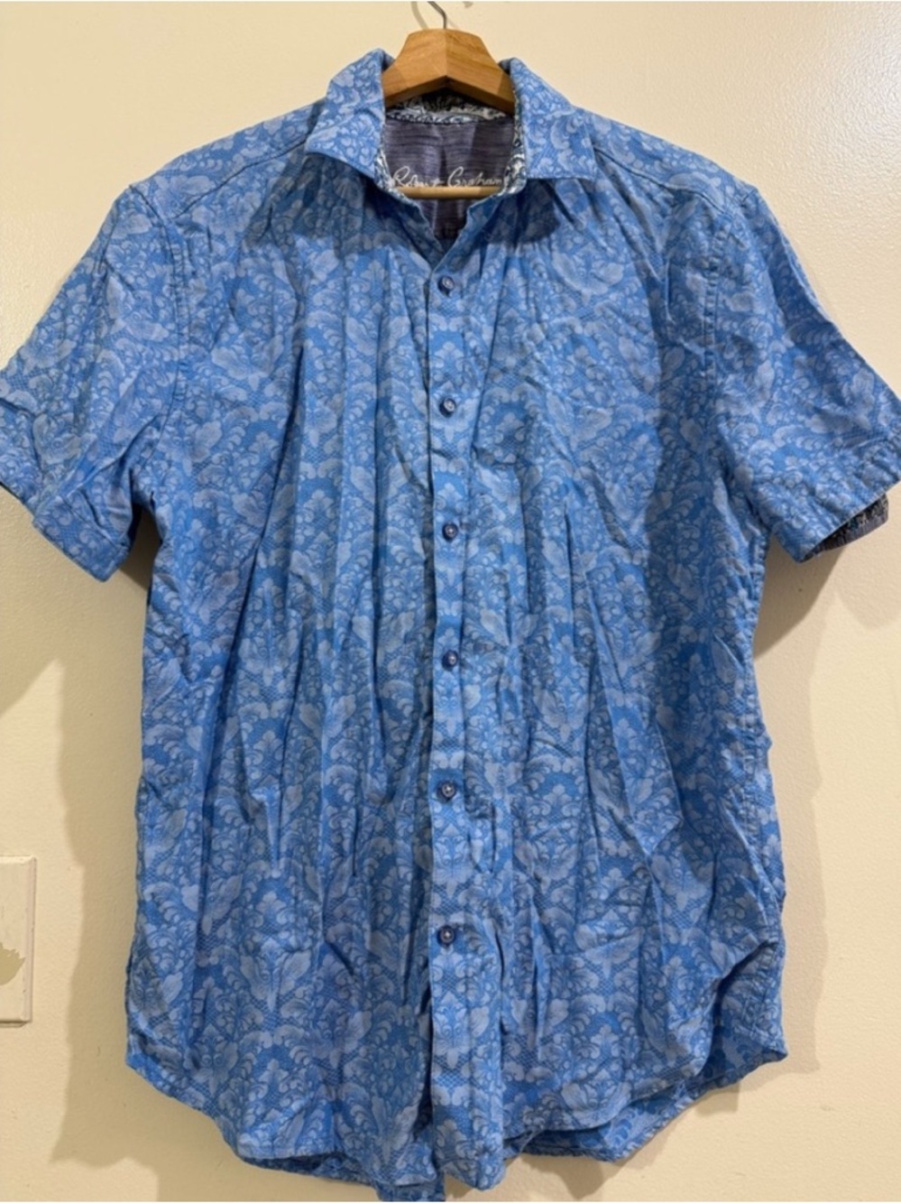 Robert Graham Blue Floral-Pattern Short-Sleeve Button-Down Shirt